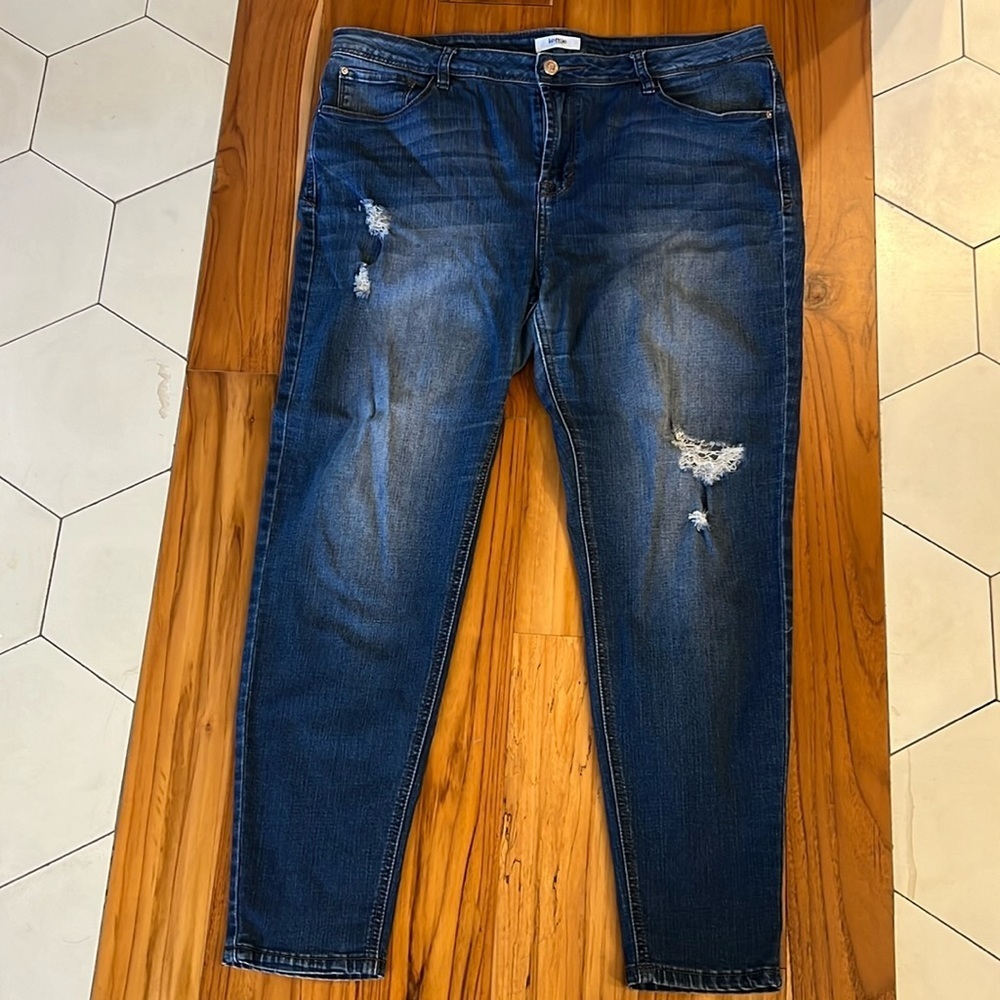⛱️Kensie - Ankle Skinny Jeans - 14/32
